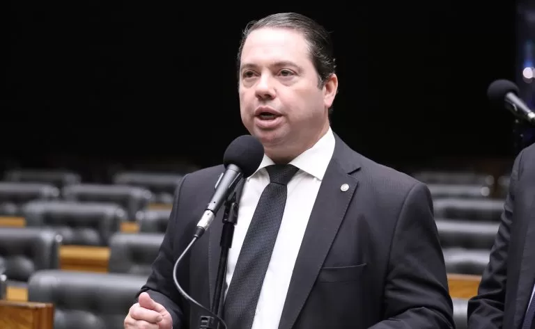 Transferência de Armas de Militares Falecidos: Novas Normas Aprovadas