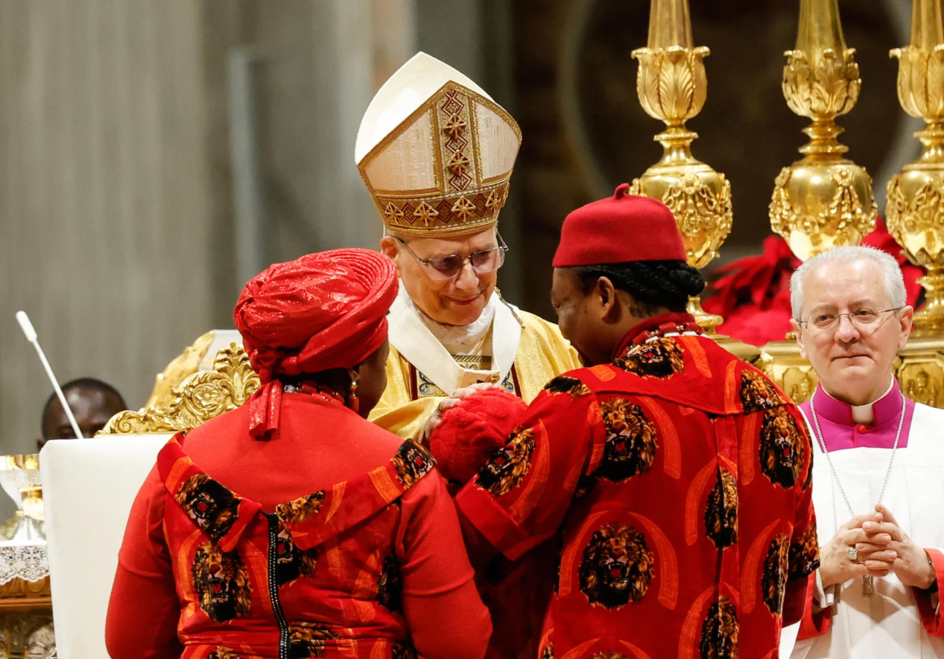 Trump Acusa Papa Leão 14: 'Não Quero um Papa que Critique o Presidente dos EUA'