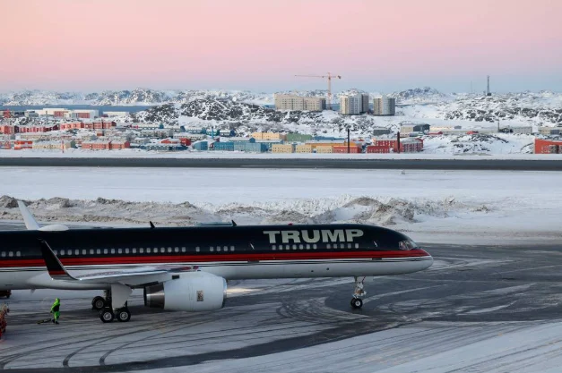 Trump avalia ‘ativamente’ a compra da Groenlândia, diz porta-voz