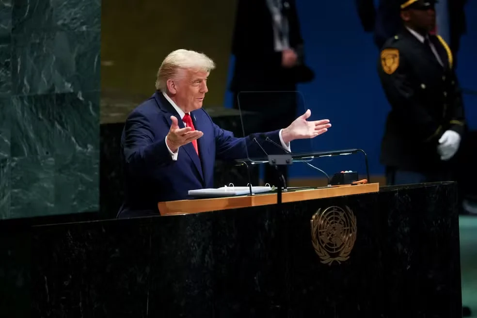 Trump impõe que Venezuela compre apenas produtos dos Estados Unidos