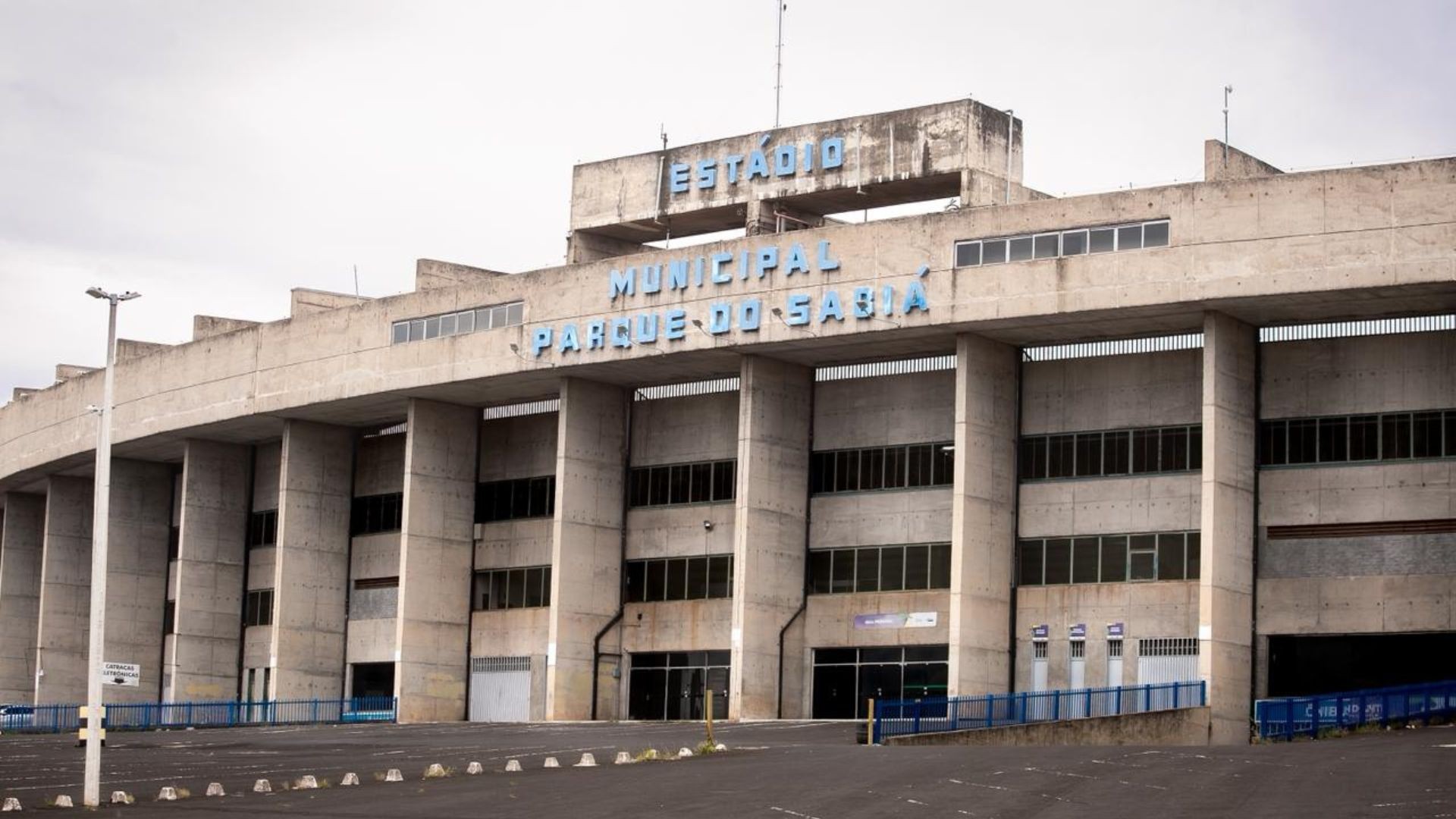 Uberlândia x Tombense: onde assistir ao vivo, horário e escalações