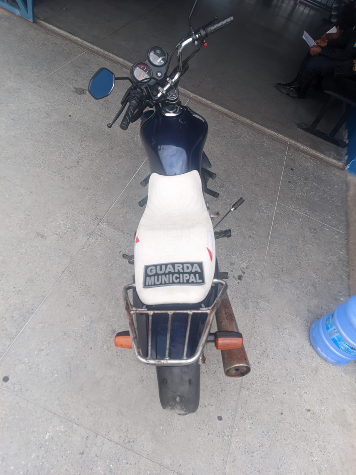 VEÍCULO APREHENDIDO EM CRATEÚS: Descubra a História por Trás da Motocicleta Com Cor Adulterada