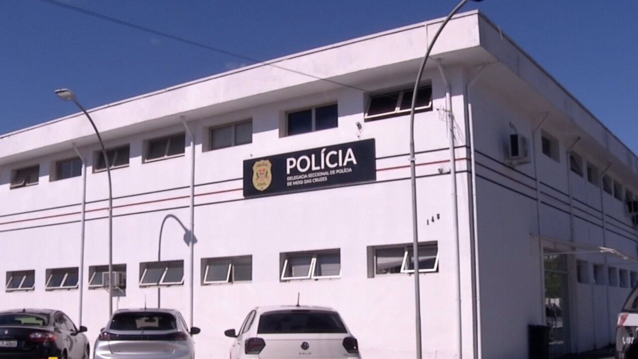 Viatura da Polícia Civil é furtada de dentro de delegacia em Mogi das Cruzes