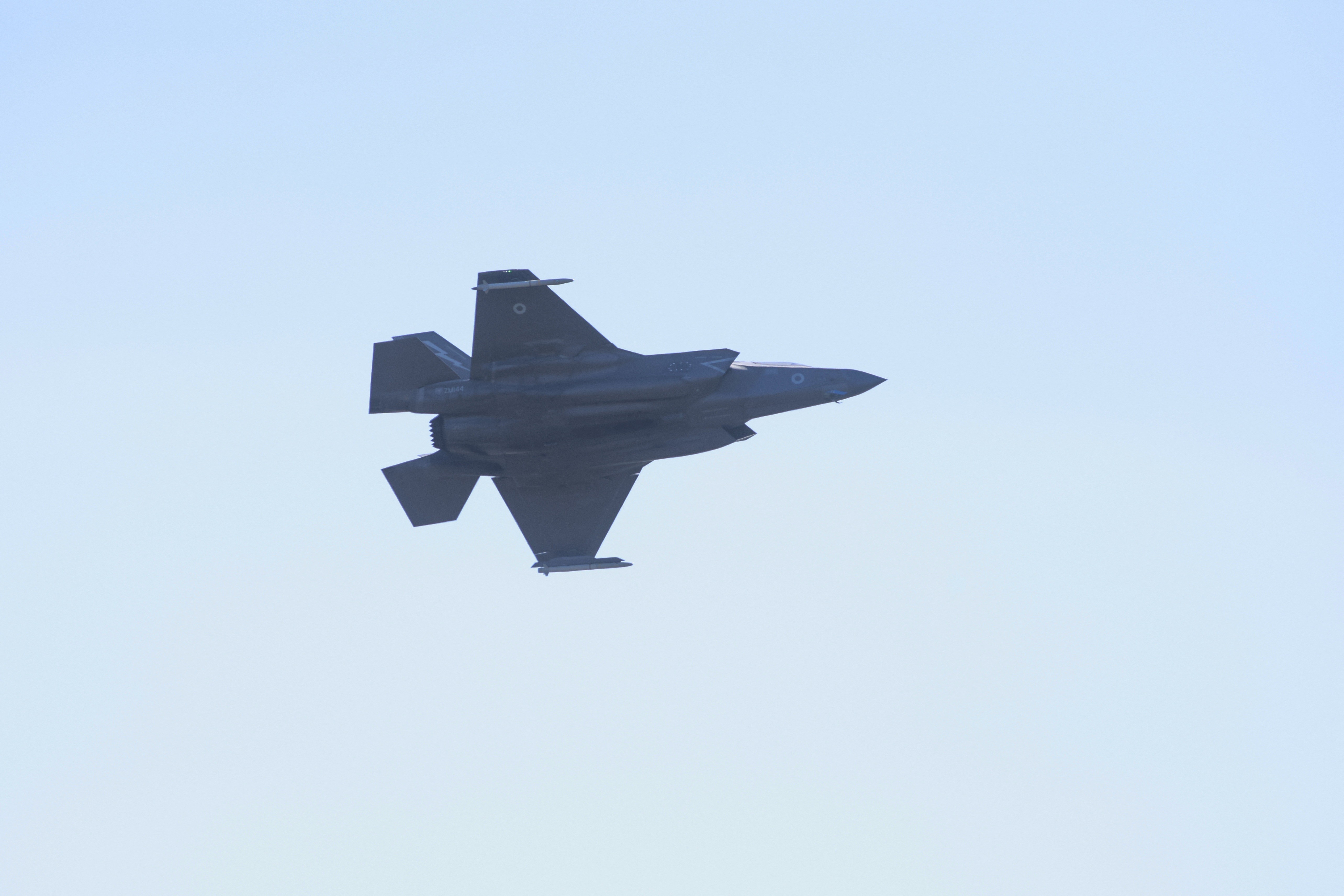 Vídeo de CAÇA Israelense Explodindo em Kuwait não é Real, é #FAKE!