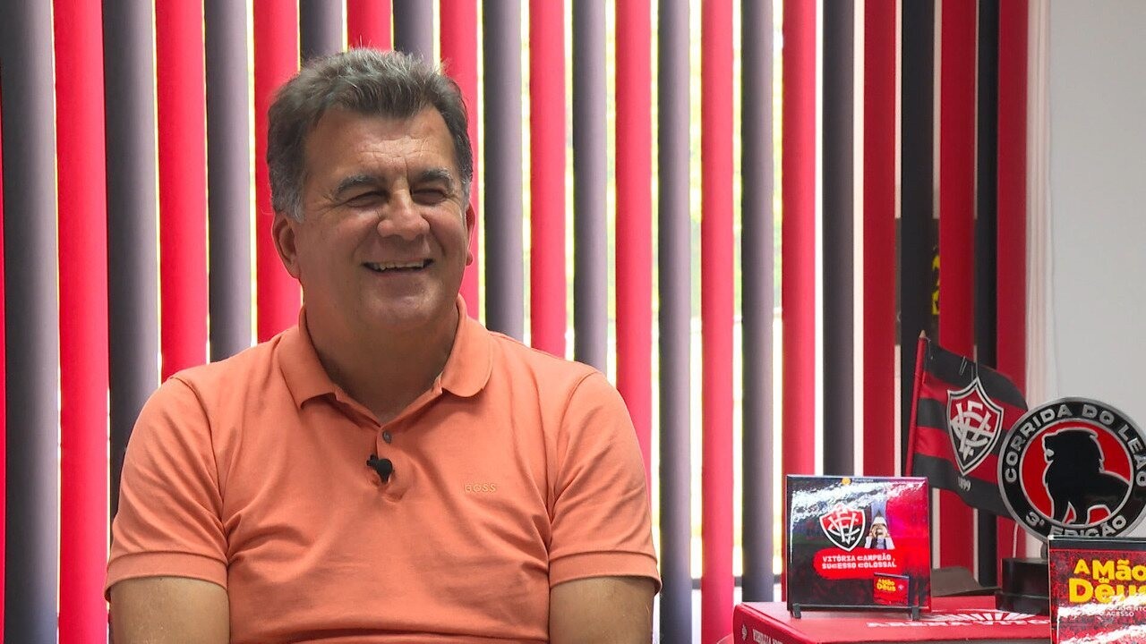 Vitória anuncia novo patrocínio de site de acompanhantes