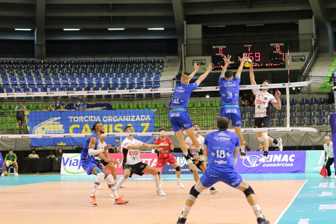 Vôlei São José recebe Suzano e tenta sair da zona de rebaixamento da Superliga