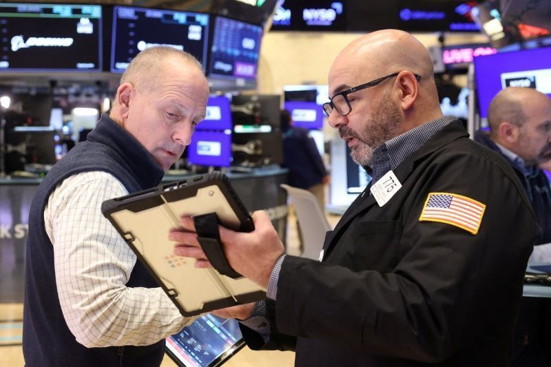 Wall Street tem queda no setor de tecnologia e alta no de Defesa