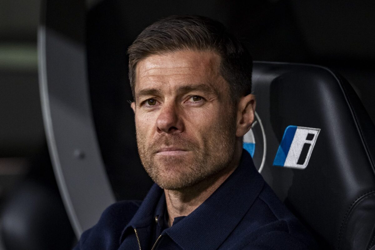 Xabi Alonso critica Simeone e chama provocação de "falta de respeito"