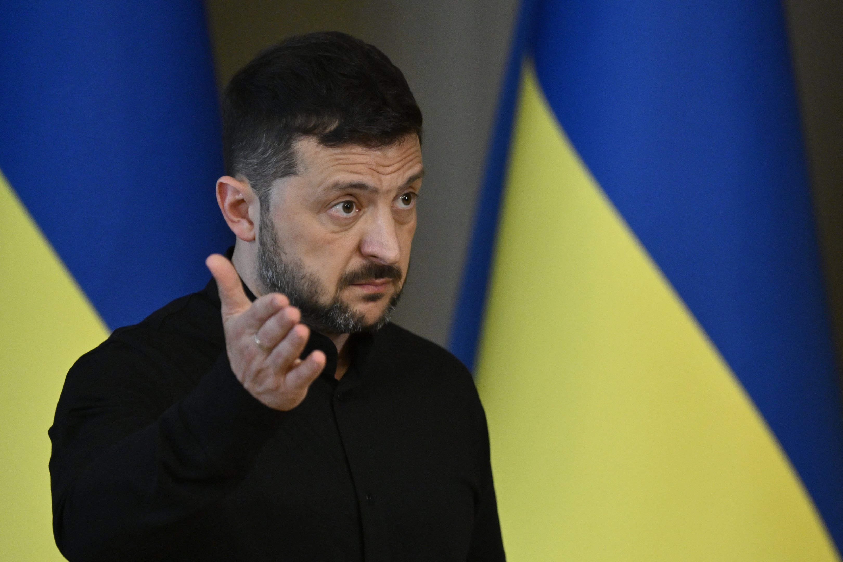 Zelensky propõe cessar-fogo total a Putin e convida a reunião para fim da Guerra na Ucrânia