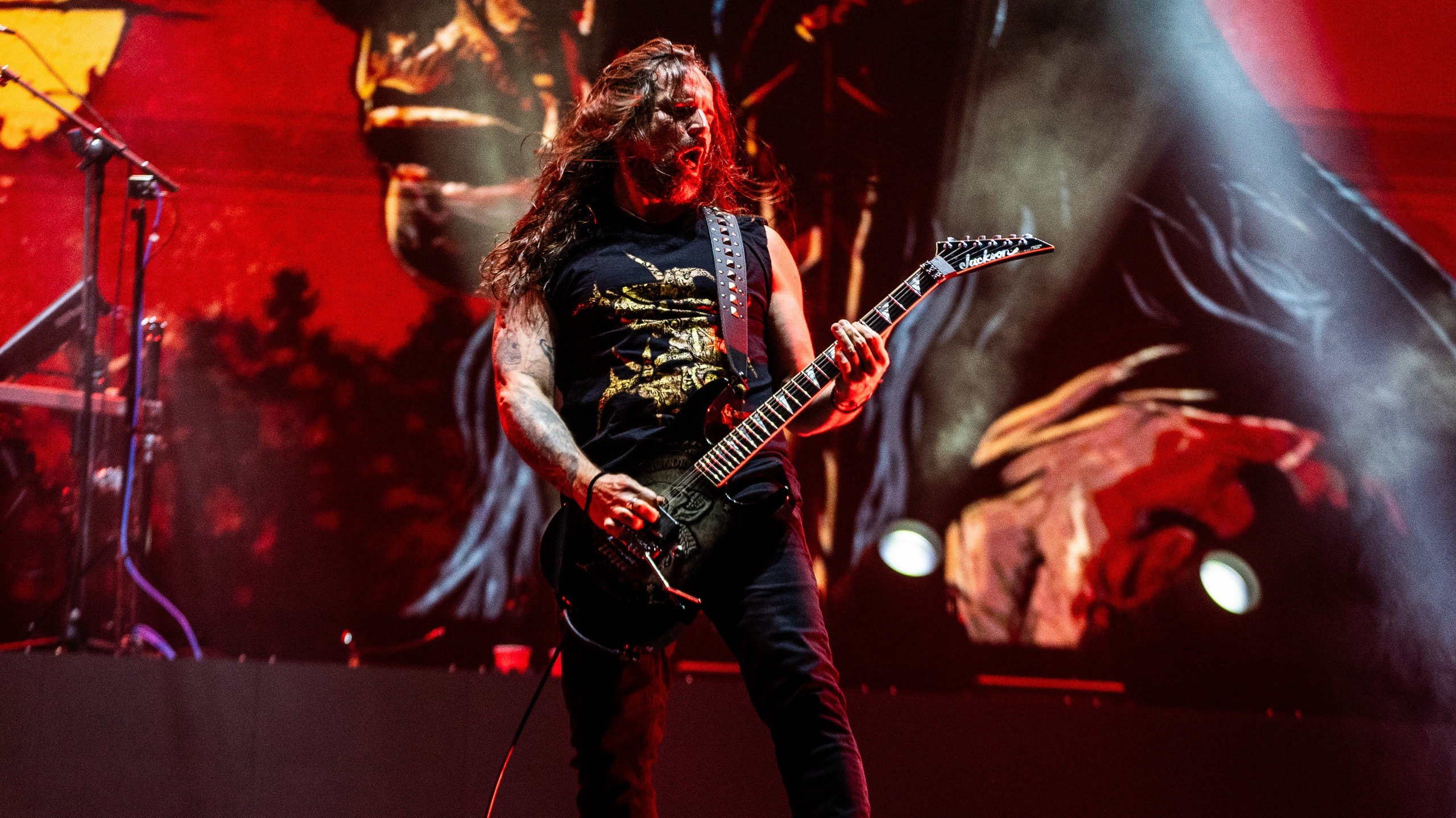 Zema sanciona lei que institui Dia do Heavy Metal de Minas Gerais