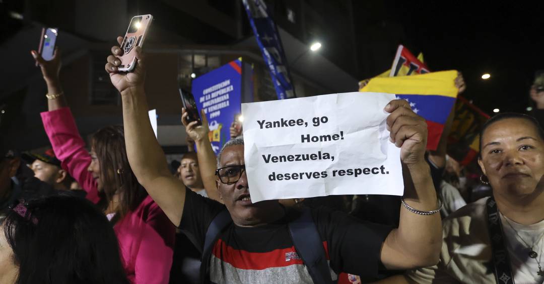 Petróleo da Venezuela é alvo da ação de Trump contra Maduro